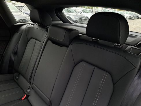 Certified 2024 Audi Q4 e-tron Premium Plus w/ Premium Plus image 28