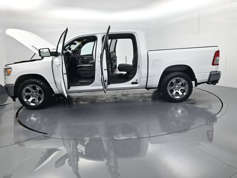 Used 2019 RAM 1500 Big Horn AWD/4WD image 76