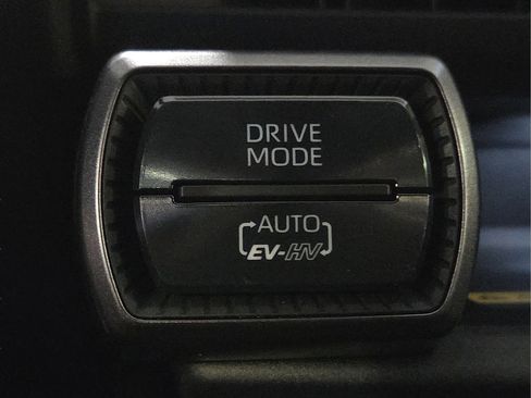 New 2026 Toyota RAV4 XSE AWD/4WD image 21