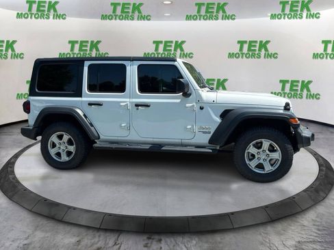 Used 2019 Jeep Wrangler Unlimited Sport S AWD/4WD image 5