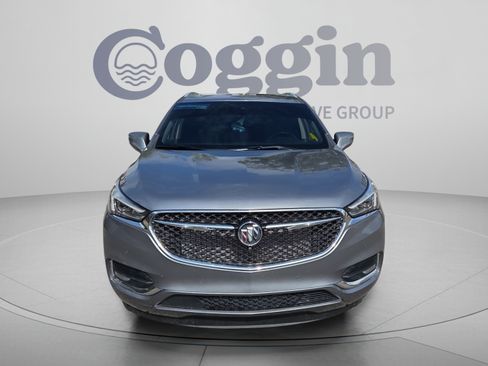 Certified 2021 Buick Enclave Avenir w/ Avenir Technology Package FWD image 8