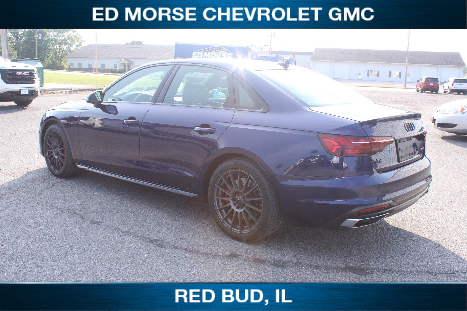 Used 2022 Audi A4 2.0T Premium Plus w/ Premium Plus Package AWD/4WD image 18