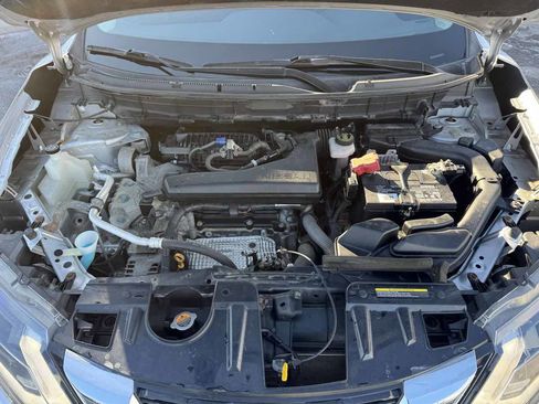 Used 2017 Nissan Rogue S image 39