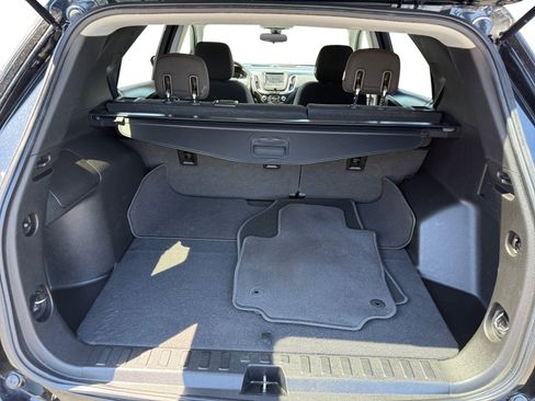 Used 2020 Chevrolet Equinox LT AWD/4WD image 17
