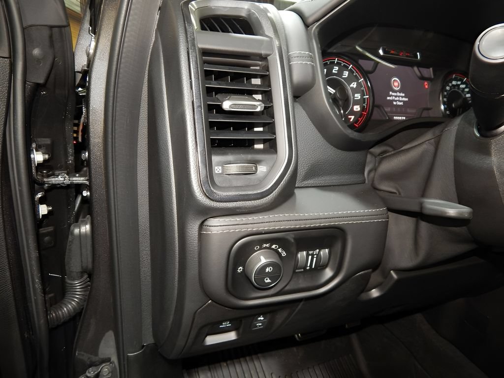 Used 2022 RAM 1500 TRX AWD/4WD image 9