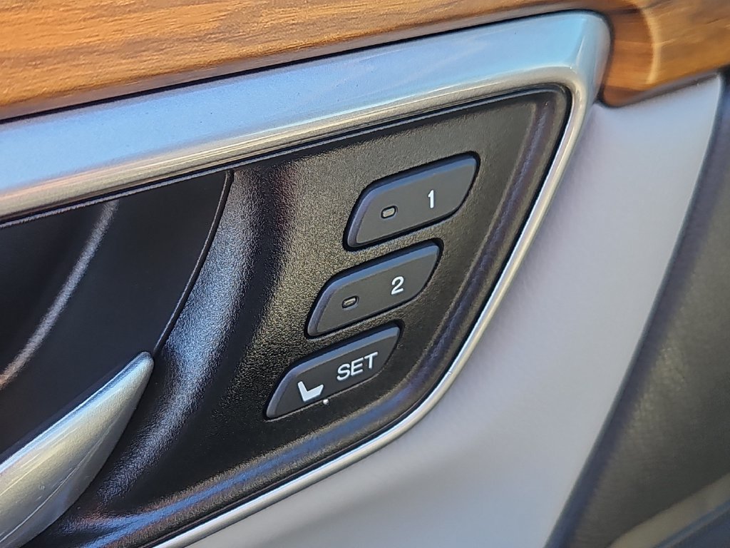 Used 2018 Honda CR-V EX-L image 19