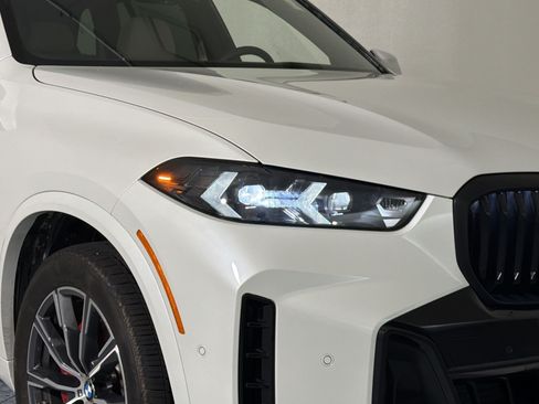 Used 2026 BMW X5 xDrive40i w/ Executive Package AWD/4WD image 11