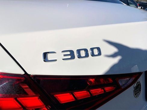 Used 2025 Mercedes-Benz C 300 4MATIC Sedan image 8
