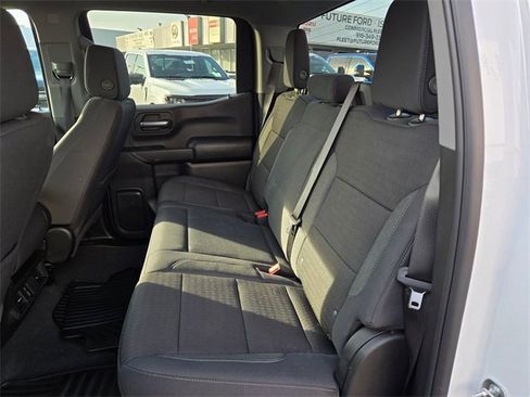 Used 2024 Chevrolet Silverado 1500 Custom image 7