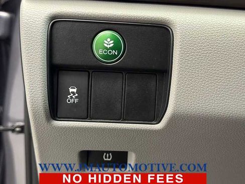 Used 2016 Honda Accord EX image 33