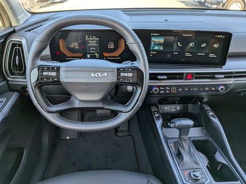 New 2026 Kia Sorento S AWD/4WD image 18
