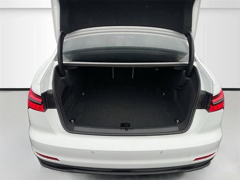 Used 2024 Audi A6 2.0T Premium w/ Convenience Package image 27