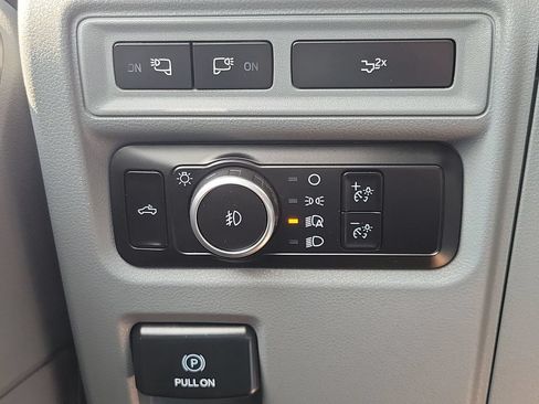 Used 2024 Ford F150 XLT w/ Equipment Group 302A MID AWD/4WD image 26