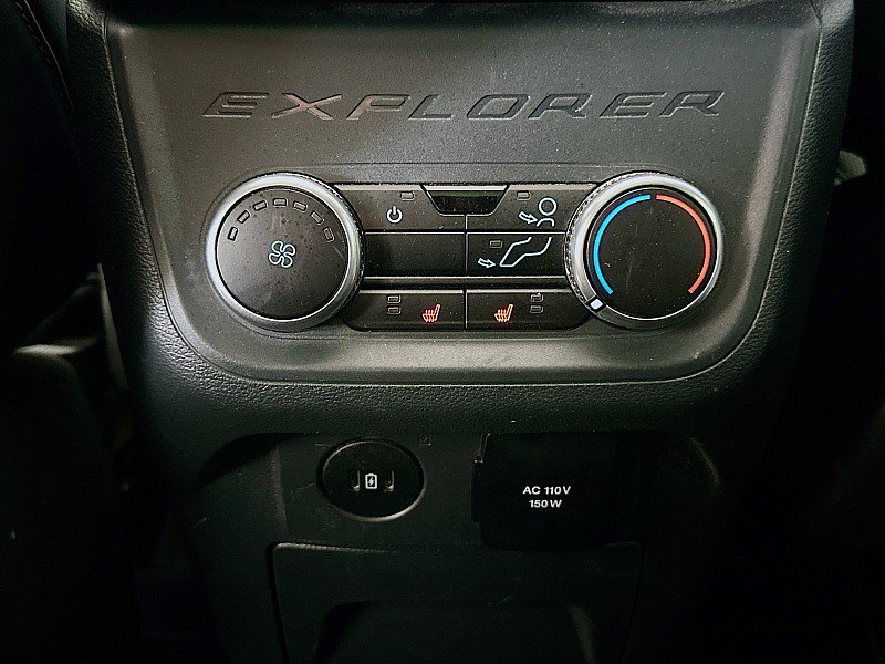 Used 2025 Ford Explorer ST w/ Sun And Sound Package AWD/4WD image 26