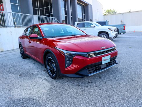 Used 2025 Kia K4 EX FWD image 5