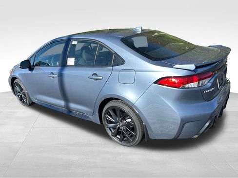New 2026 Toyota Corolla SE FWD image 3