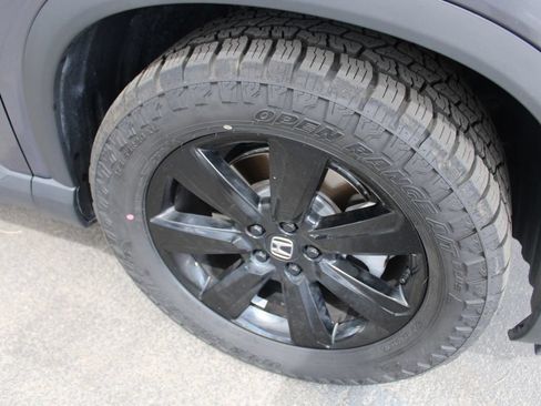 Used 2025 Honda Pilot Black Edition image 69