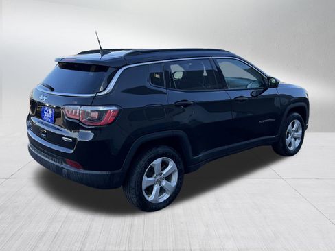 Used 2019 Jeep Compass Latitude image 15