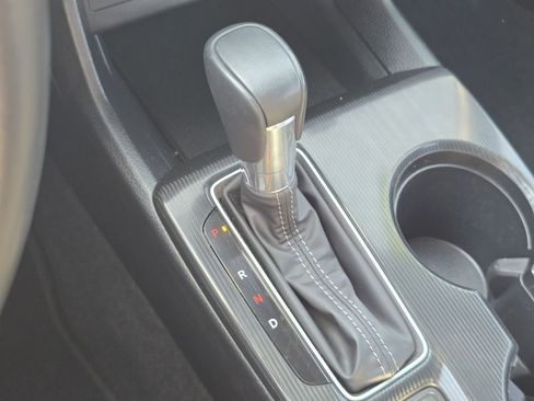 Used 2025 Honda Civic Sport image 29