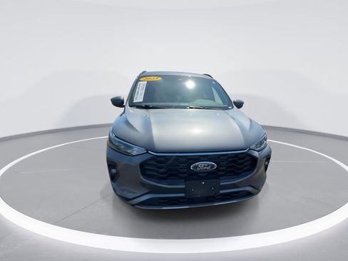 Used 2023 Ford Escape ST-Line Select image 3