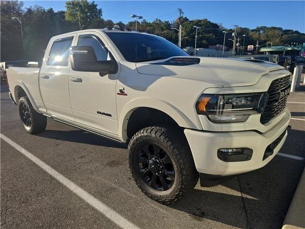 Used 2023 RAM 2500 Limited AWD/4WD image 16