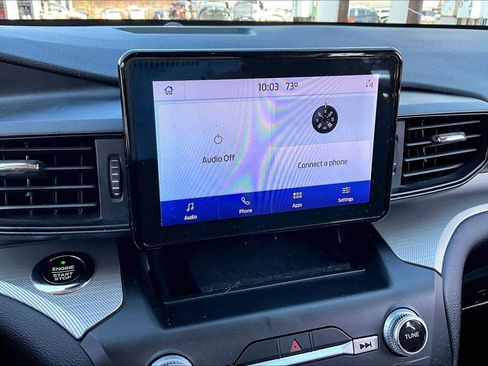 Used 2020 Ford Explorer XLT image 31