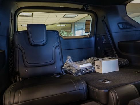 New 2026 Nissan Armada PRO-4X image 23