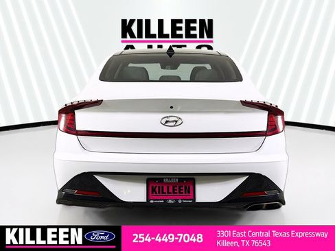 Used 2023 Hyundai Sonata SEL w/ Convenience Package FWD image 8
