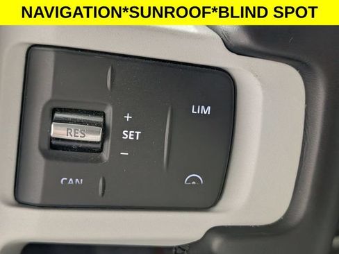 Used 2023 Land Rover Defender 110 SE AWD/4WD image 16