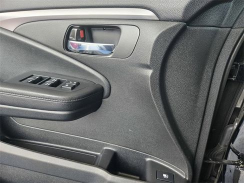 Used 2022 Honda Pilot Sport image 14