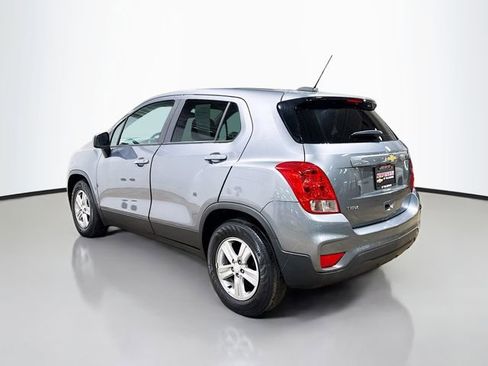 Used 2020 Chevrolet Trax LS w/ Tint and Cruise Package image 9