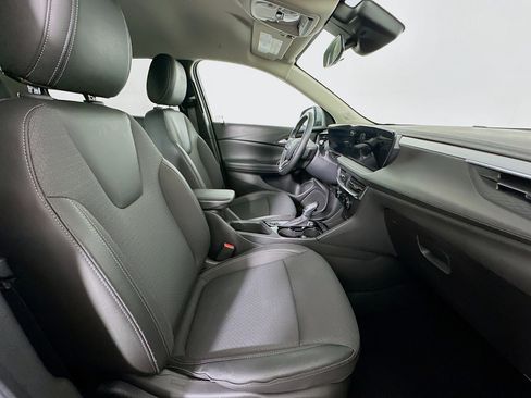 Used 2025 Buick Encore GX Preferred image 29