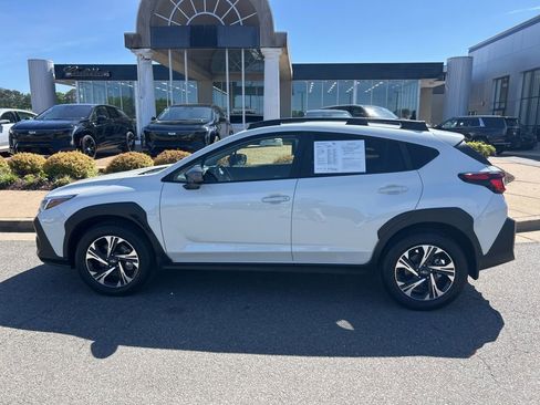 Used 2024 Subaru Crosstrek 2.0i Premium AWD/4WD image 6