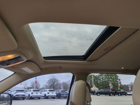 Used 2016 Jeep Grand Cherokee Limited image 22