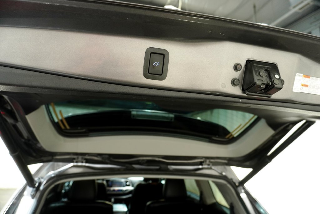 Used 2018 Toyota Highlander SE AWD/4WD image 8