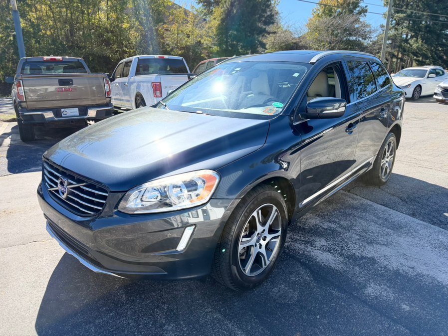 Used 2015 Volvo XC60 T6 AWD/4WD image 1