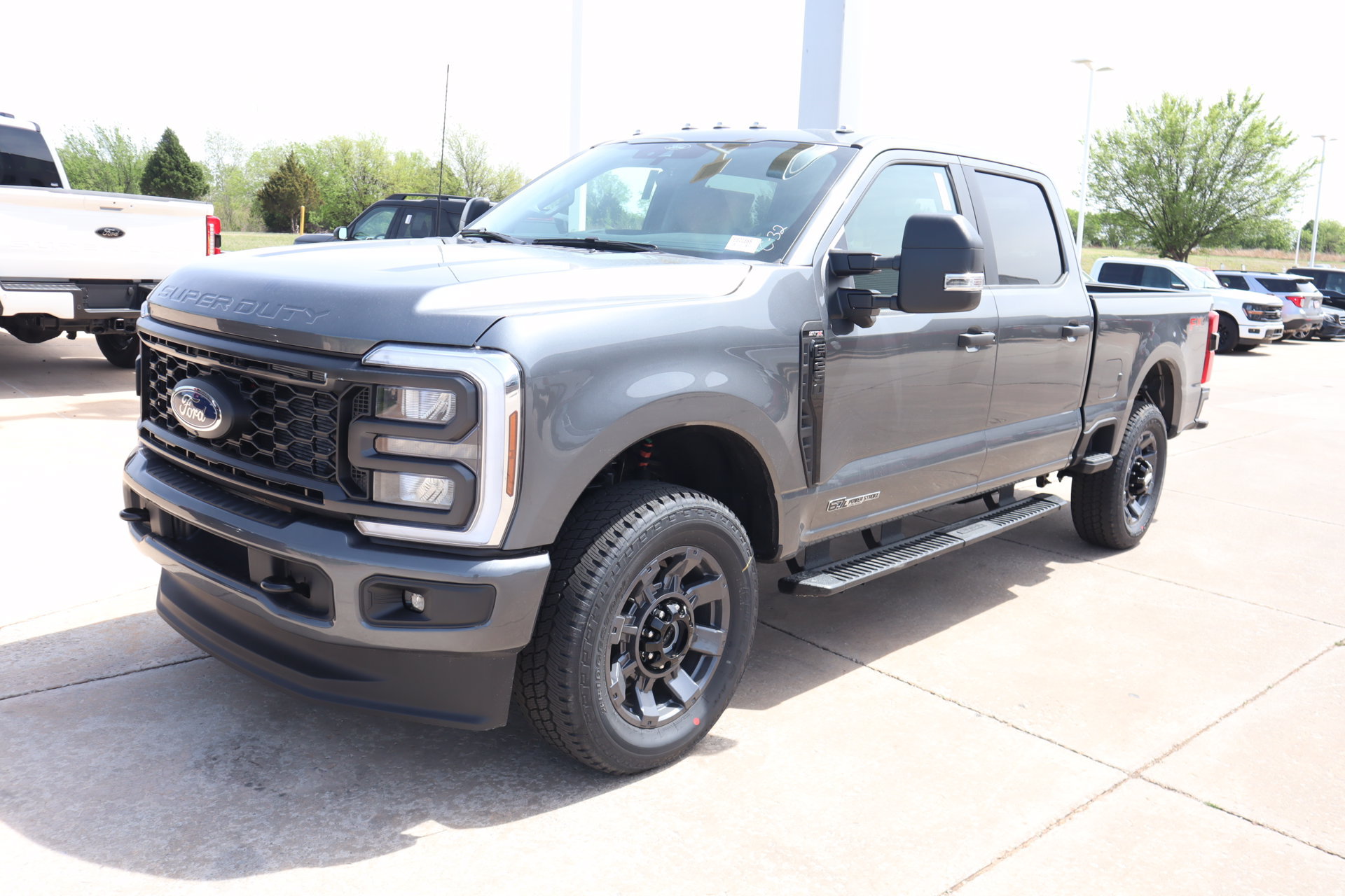 New 2026 Ford F250 XL w/ STX Appearance Package AWD/4WD image 9
