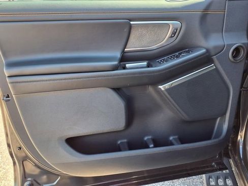 Used 2025 Ford Expedition Tremor AWD/4WD image 50
