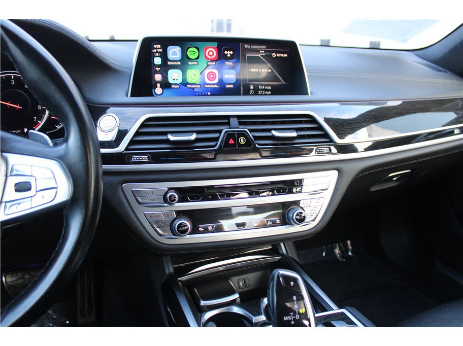 Used 2019 BMW 740i w/ M Sport Package RWD image 22