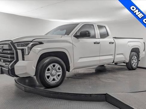 Used 2022 Toyota Tundra SR w/ SR Tow Package image 2