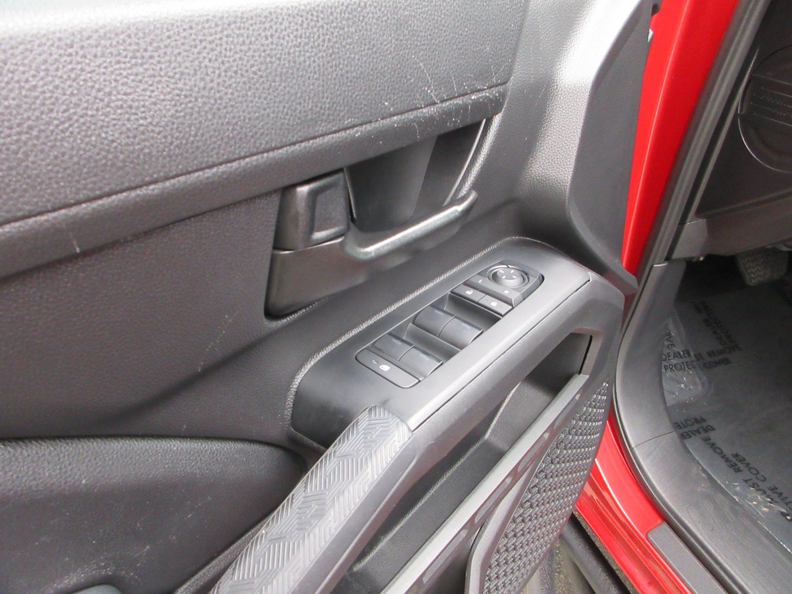 Used 2025 Toyota Tacoma SR5 AWD/4WD image 29