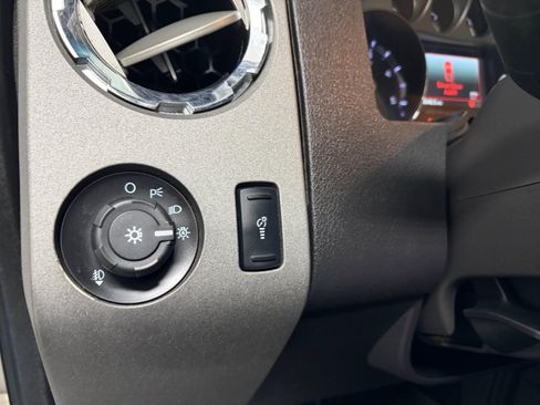 Used 2011 Ford F350 Lariat w/ Lariat Ultimate Pkg image 17