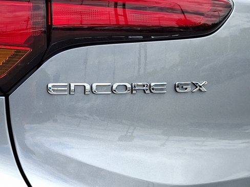 Used 2024 Buick Encore GX Preferred w/ Comfort Package FWD image 30