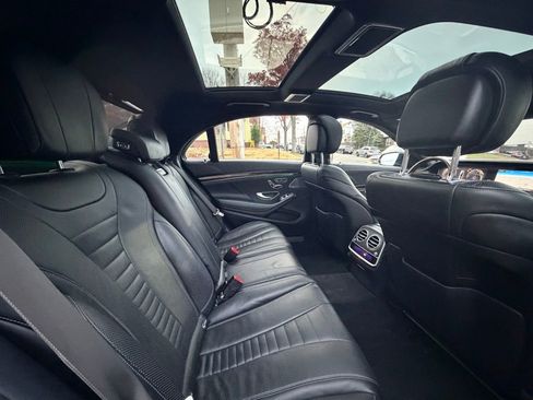 Used 2018 Mercedes-Benz S 560 S 560 image 25