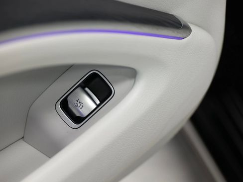 Used 2023 Mercedes-Benz EQS 580 EQS 580 4MATIC Sedan 4D image 13