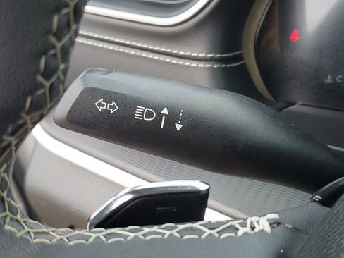 Used 2023 Jeep Grand Cherokee Laredo w/ Trailer Tow Prep Group (B) AWD/4WD image 10