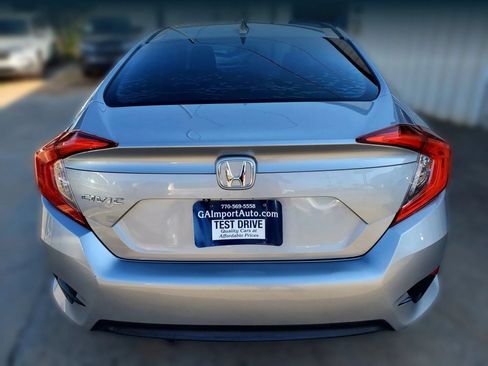 Used 2017 Honda Civic EX image 10