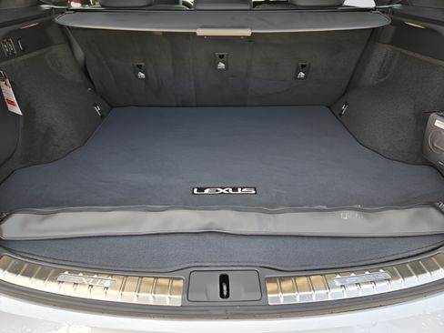Used 2024 Lexus RX 350 FWD w/ Convenience Package image 30