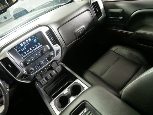 Certified 2018 GMC Sierra 1500 SLT w/ SLT Premium Package AWD/4WD image 11