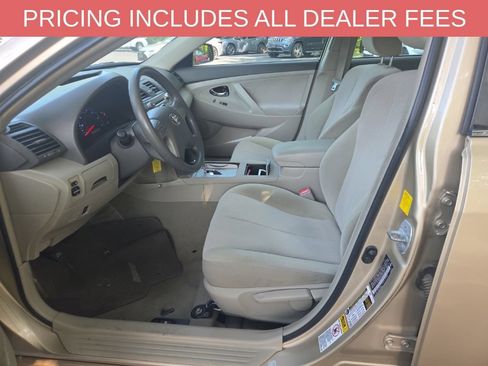 Used 2011 Toyota Camry FWD image 5